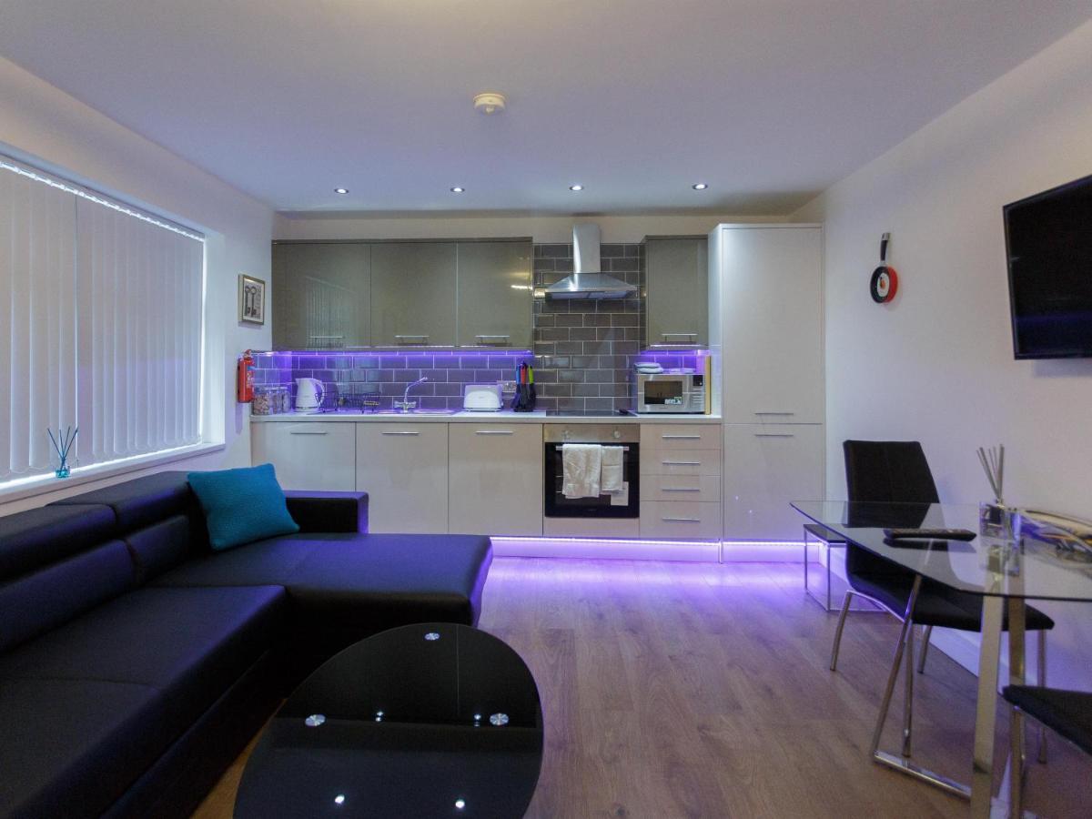 Live In Leeds Greenhill Bungalows Екстериор снимка